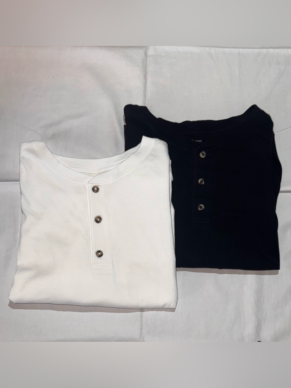 Men's Short Sleeve Henley Tee in White and Black